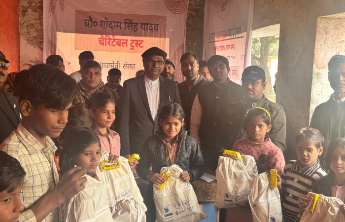 मैनपुरी के जज साहब बने गरीबों के बने मसीहा, बच्चों को निशुल्क शिक्षा के लिए उठा रहे बड़ा कदम Education Help